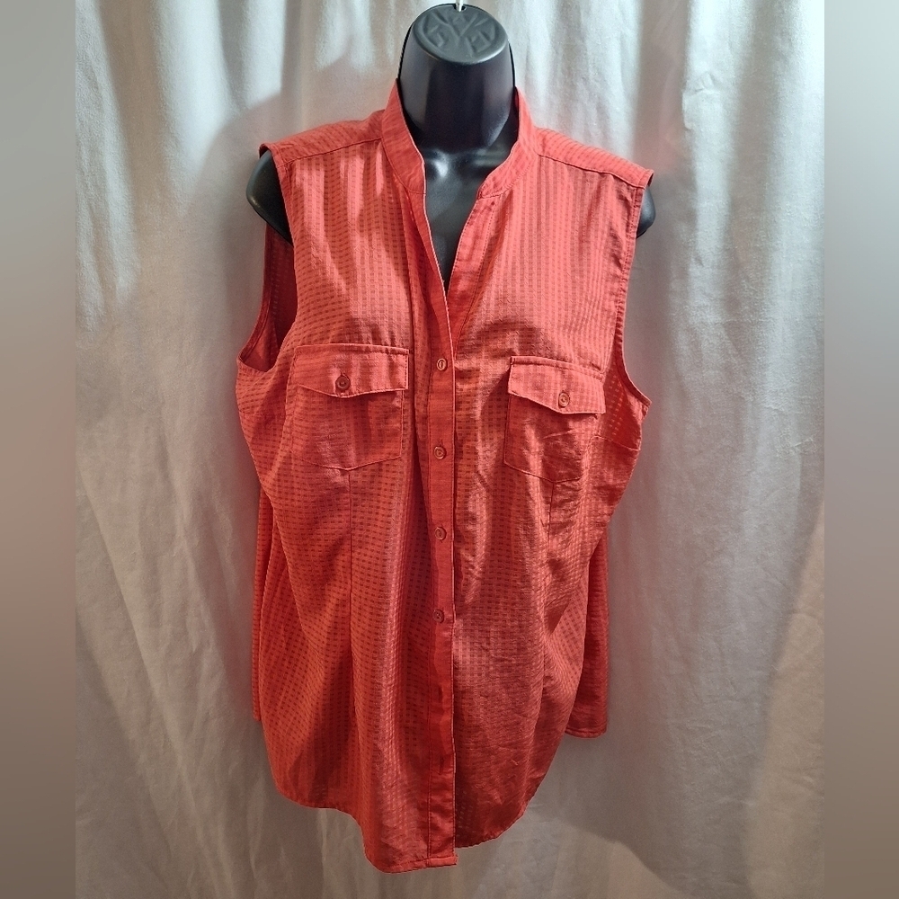 NY Collection sleeveless shirt size 1X